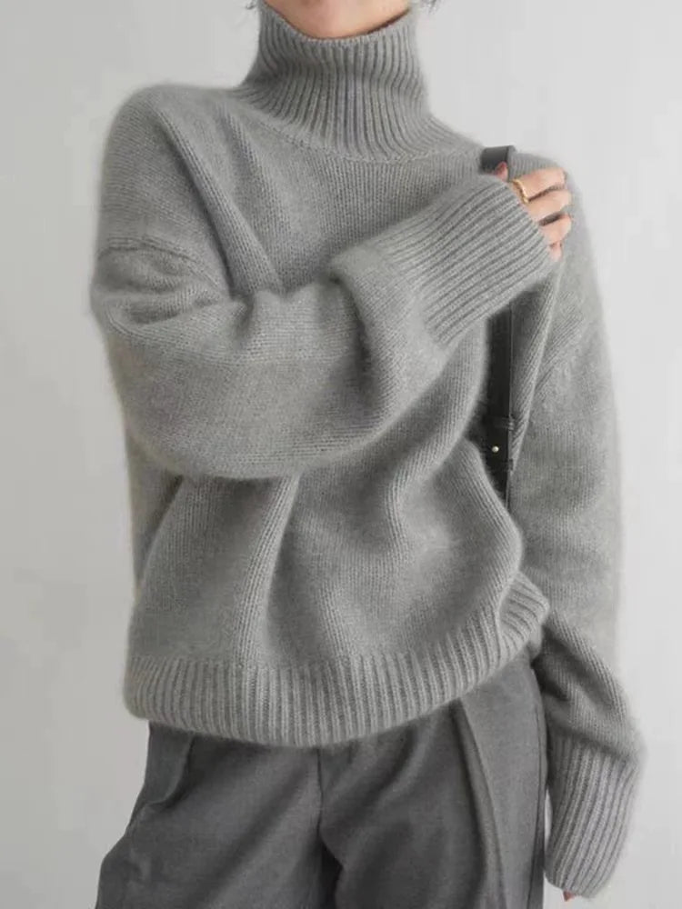 Lola™ | Turtleneck Sweater